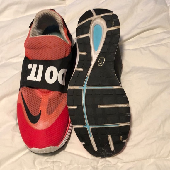 nike just do it slip on shoes